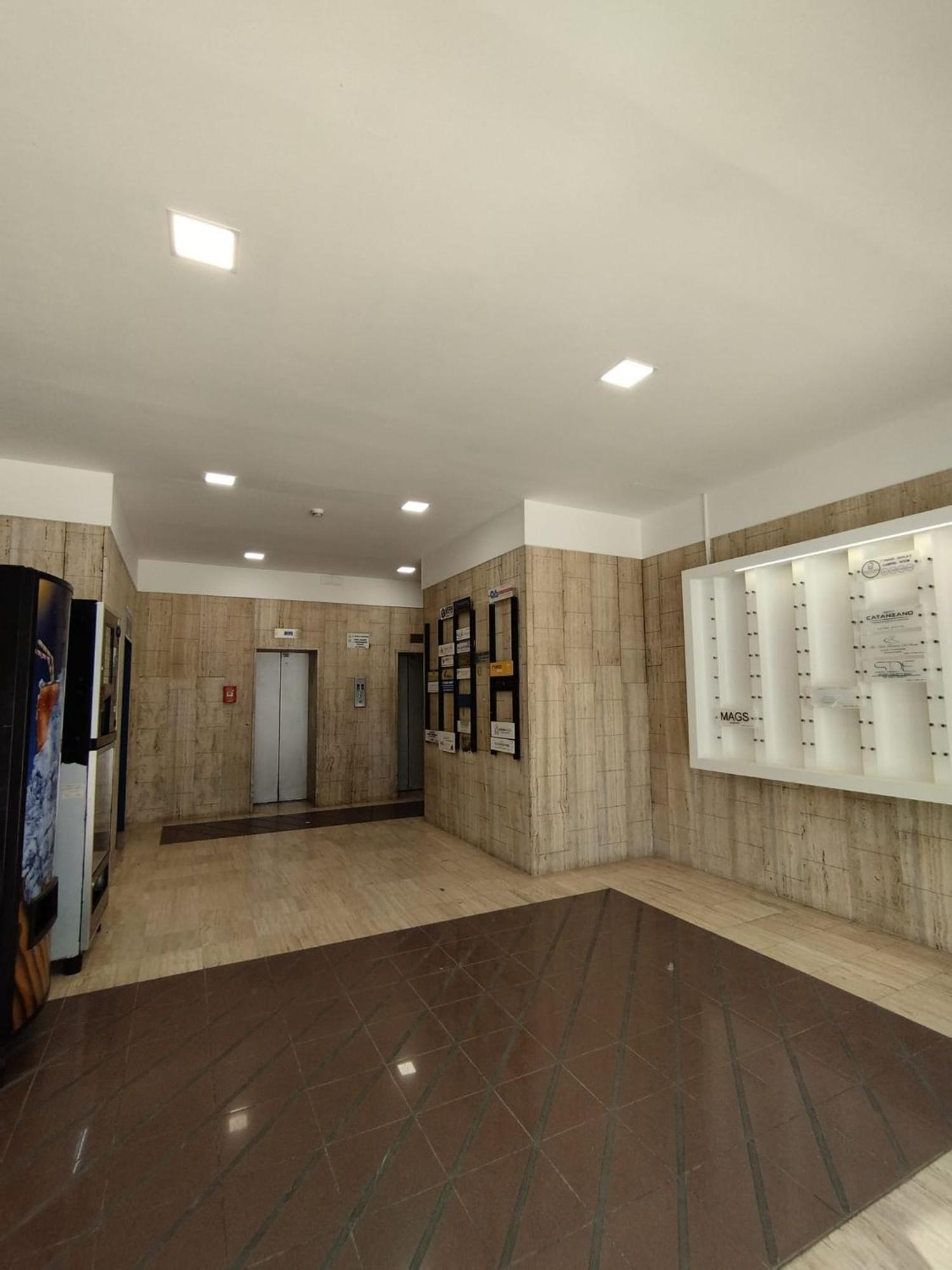 Space Tower Rooms Napoli Eksteriør bilde