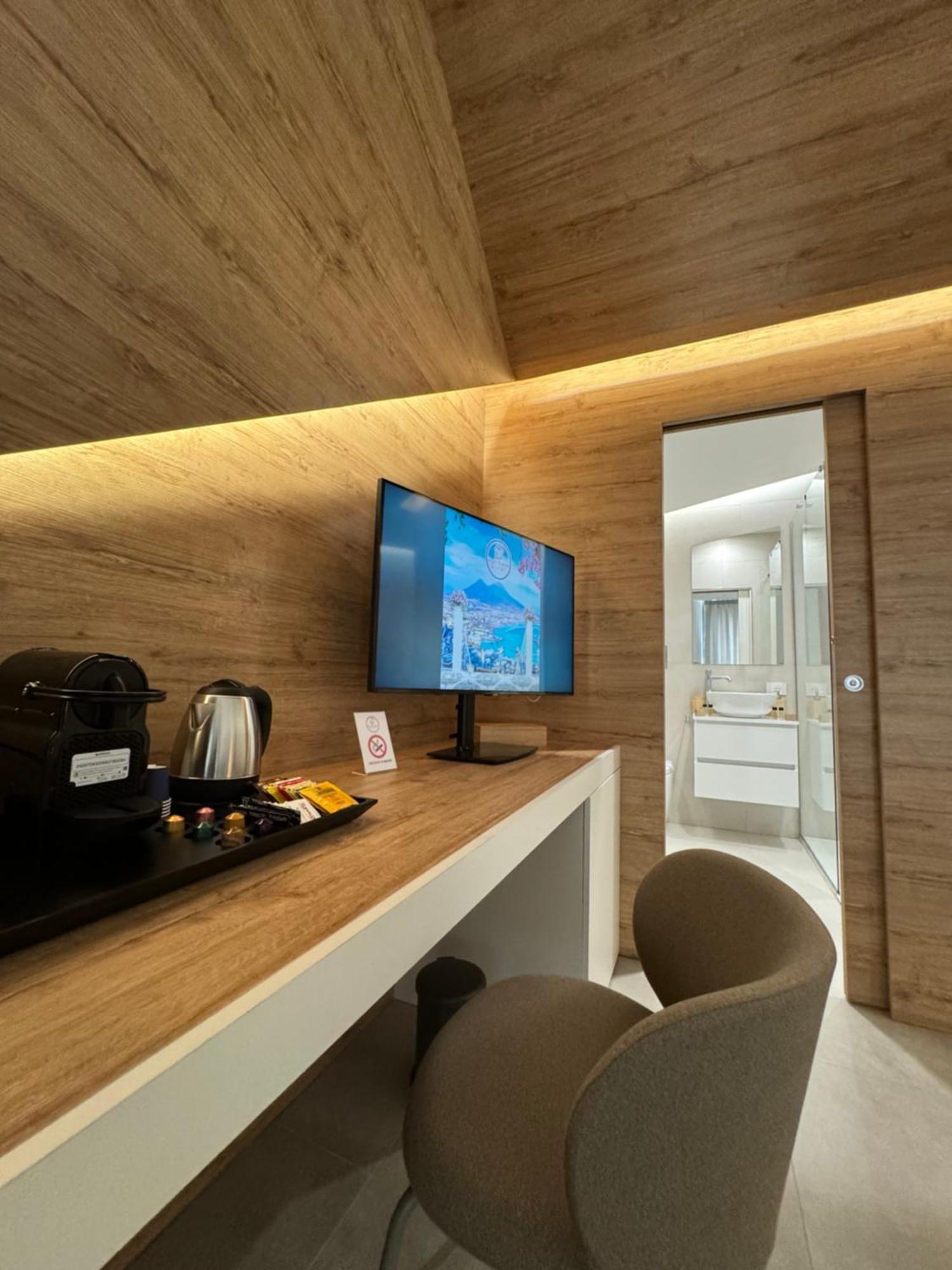Space Tower Rooms Napoli Eksteriør bilde